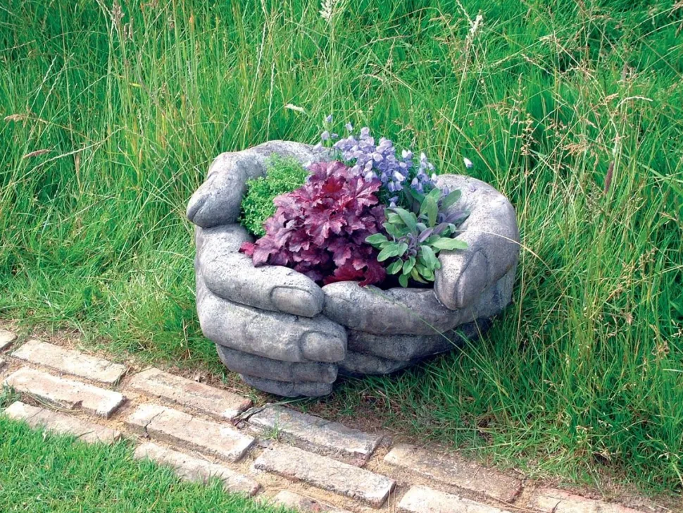 Giant Cupped Hands Stone Garden Planter