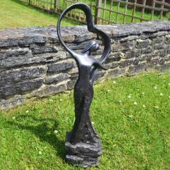 Love & Dancing Modern Poly Resin Garden Statue
