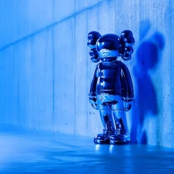 Lucify Seek 135cm Blue Resin Indoor Sculpture