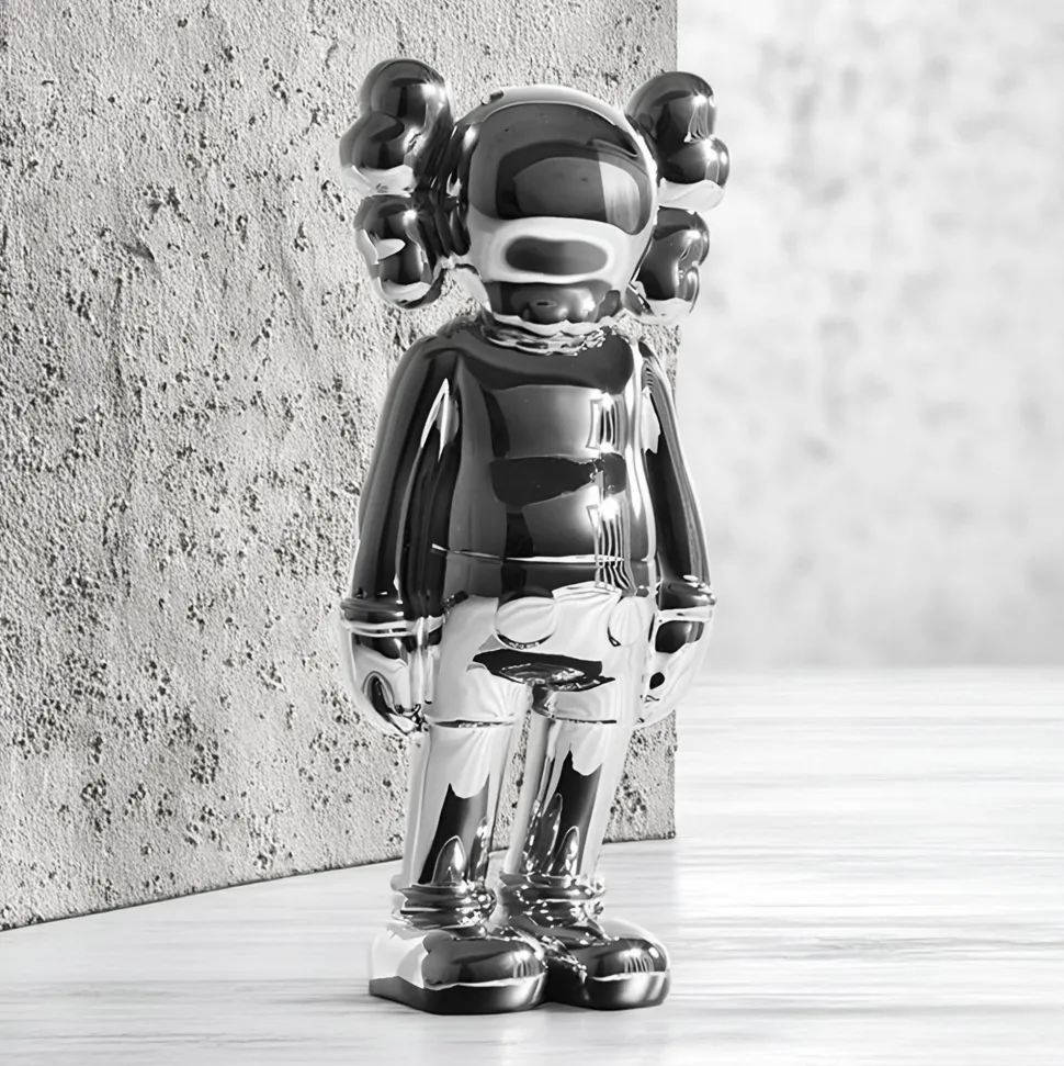 Lucify Seek 135cm Chrome Resin Indoor Sculpture