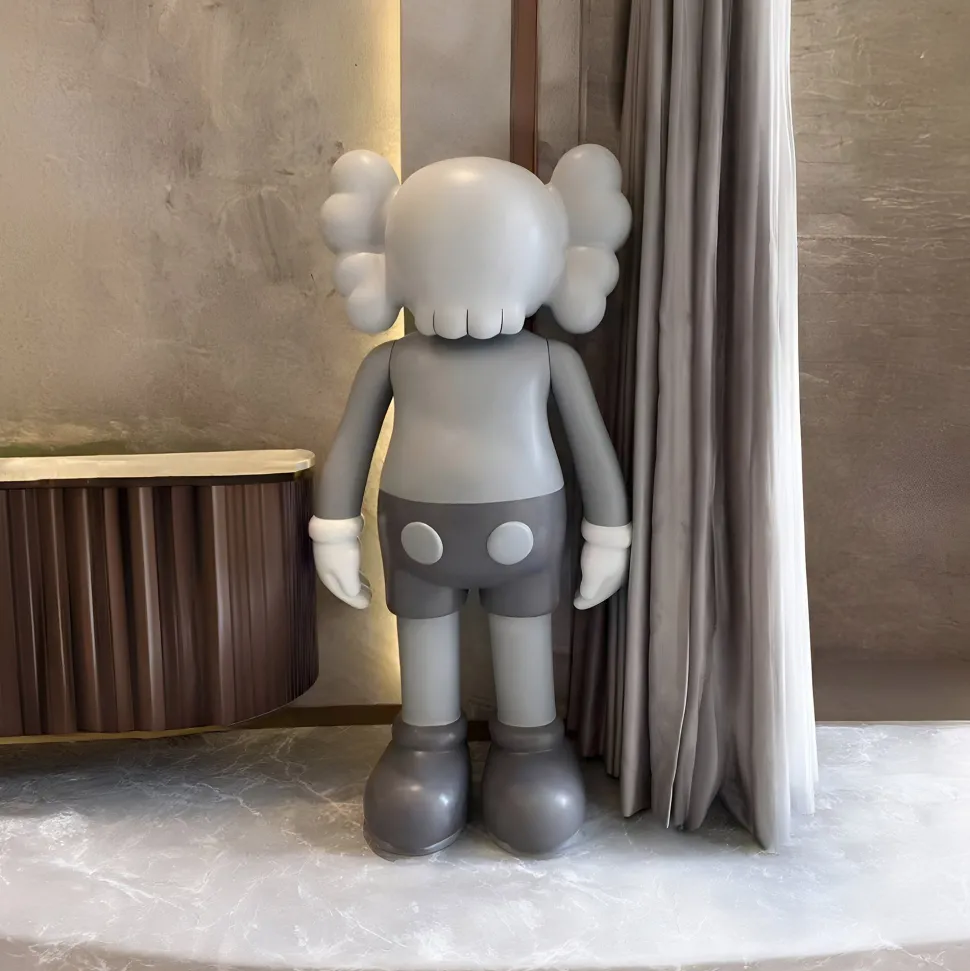 Lucify Seek 170cm Grey Resin Indoor Sculpture