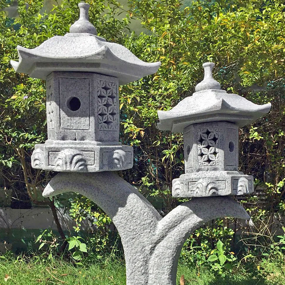 Twin Cantilever Japanese Pagoda Lantern Granite Garden Ornament