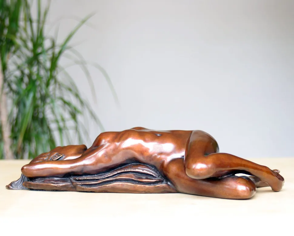 Your Memory Lingers Figurine Bronze Indoor Sculpture